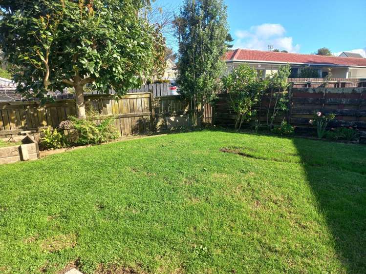 2/91a Trafalgar Street Onehunga_13