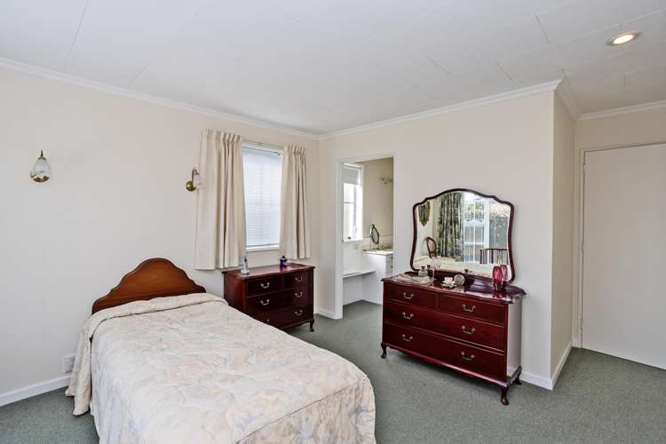 16 Moana Street Rosedale_13