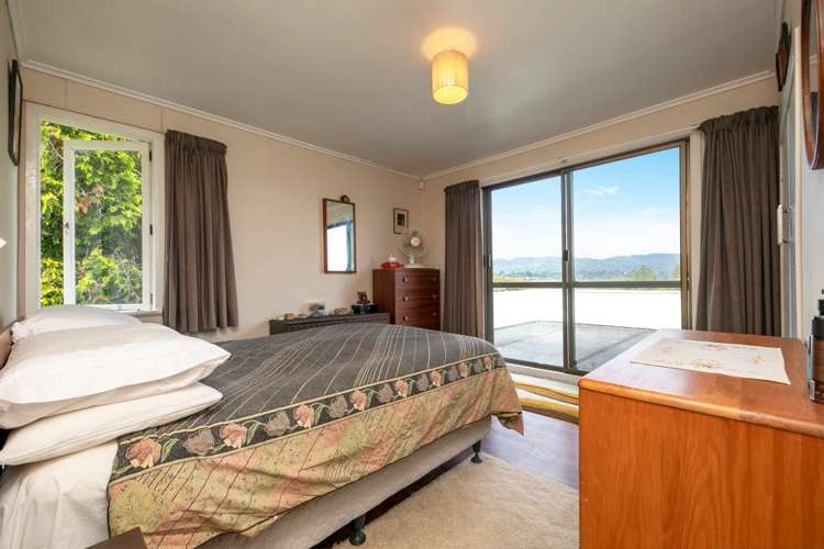 182 Glengarry Road Glen Eden_11