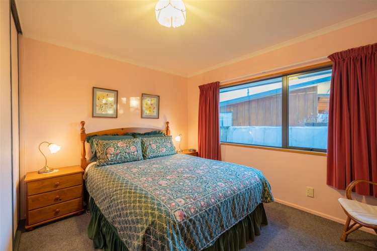 8 Melland Place Te Anau_10