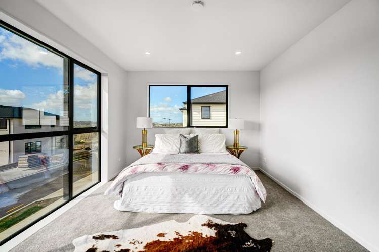 12 Parehua Lane Swanson_30