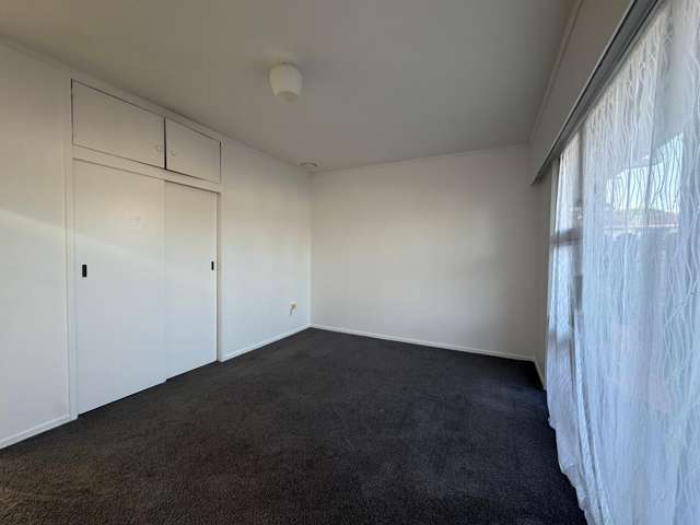 3/2 Ihaka Place Papatoetoe_3