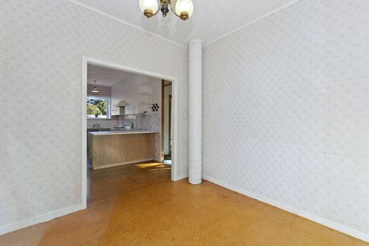 85 Scenic Drive Titirangi_8