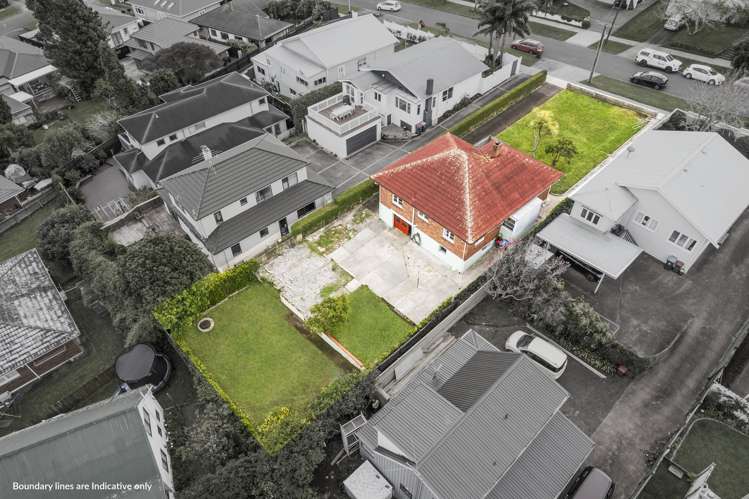 24 Highland Road Mount Albert_16