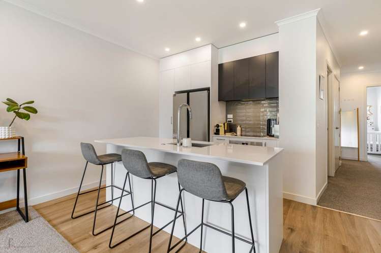 2/3 Genevieve Lane Hobsonville_5