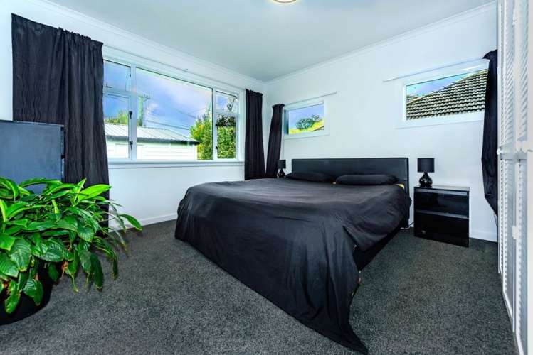 1/32 Downing Street Hoon Hay_17