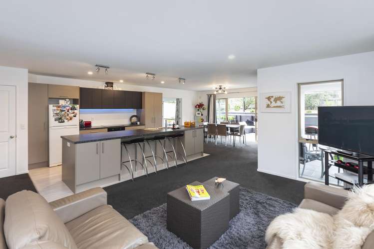 65 Woodhurst Drive Casebrook_4