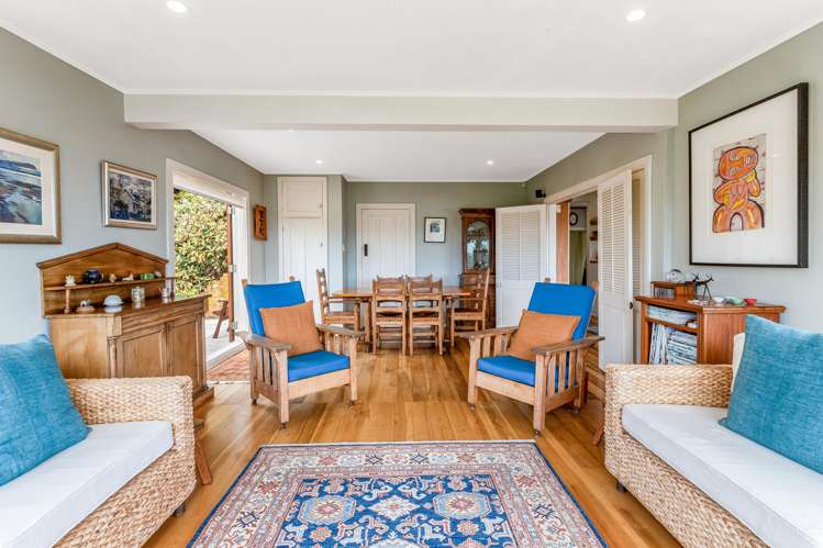 39 Bayview Road Paremata_5