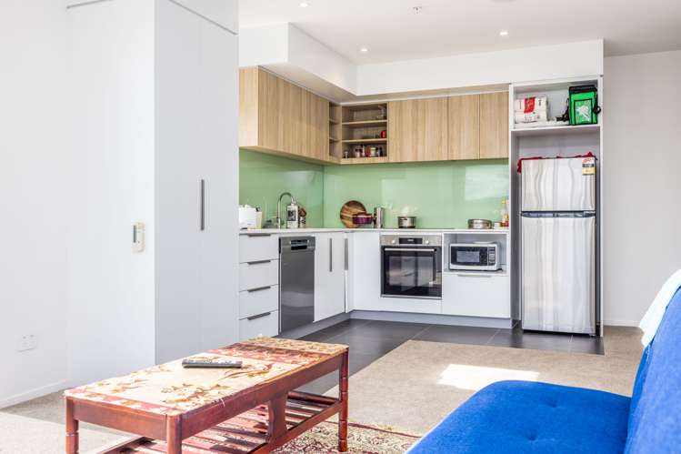 103/1 Buscomb Avenue Henderson_6