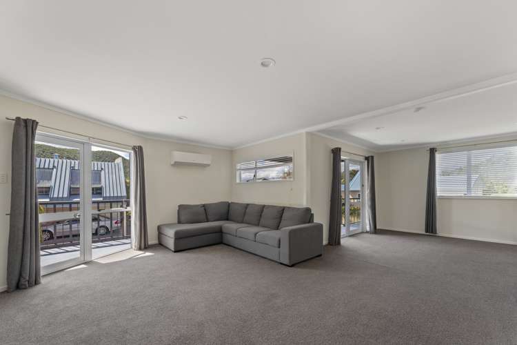 4/289 Waikawa Road Waikawa_6