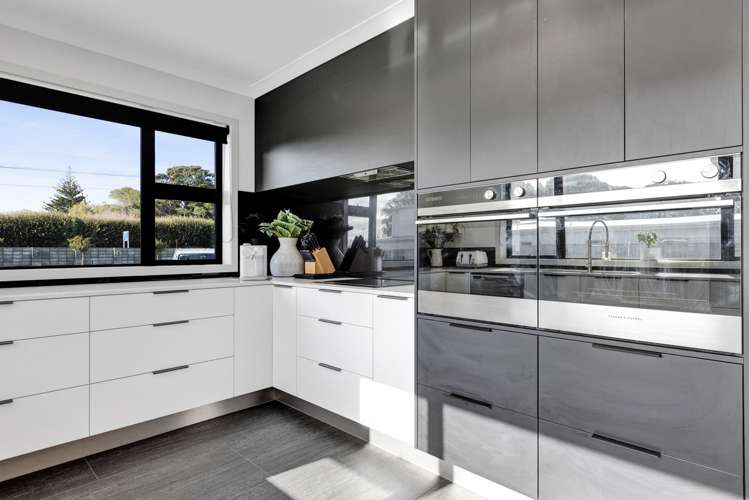 57 Waihi Road Hawera_2