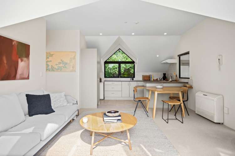 16 James Clendon Place Russell_21