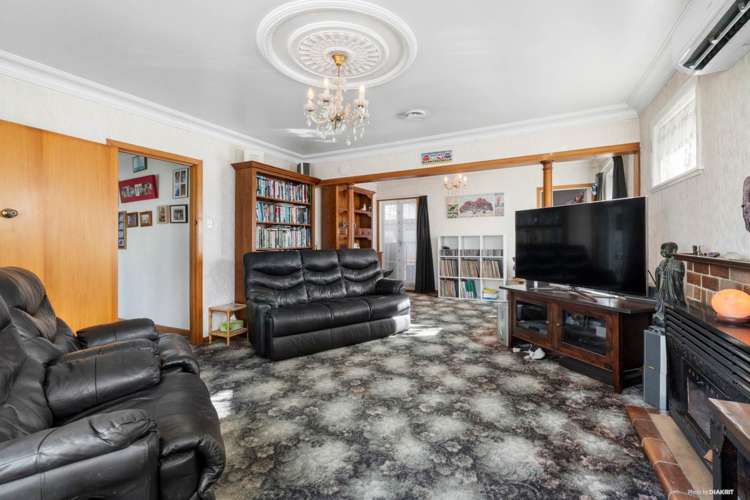 37 Laurie Avenue Papakura_12