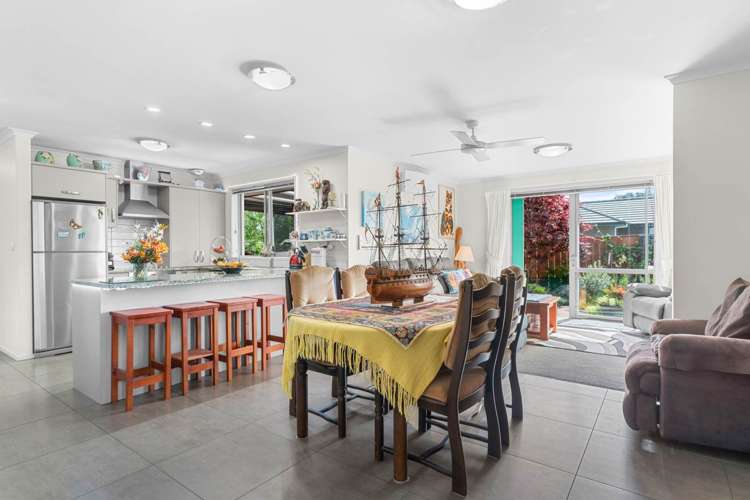 13 Sando Way One Tree Point_5