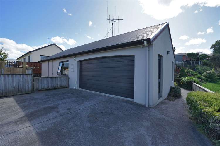 52 Brymer Road Grandview Heights_17