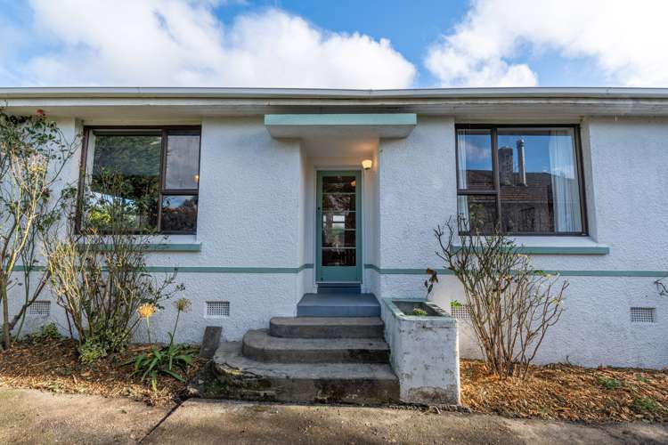 18 Thames Street Avenal_16