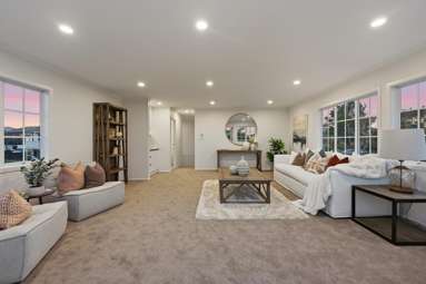 355 East Coast Road_4