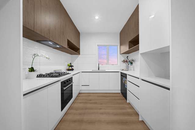 72 Don Buck Road Massey_2