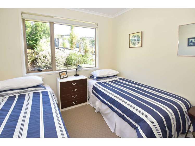 18 Fendalton Place Hatfields Beach_16