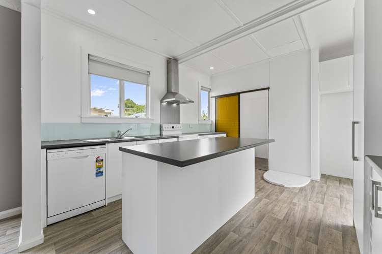 62 Tyndall Street Pahiatua_5