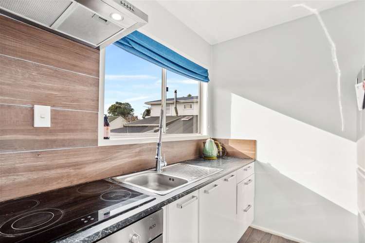 2/34 Mayfield Road Glenfield_7