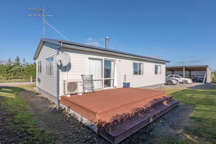 1824 Pole Road Winchmore_26