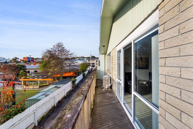 1/30 Aubrey Street New Plymouth Central_5