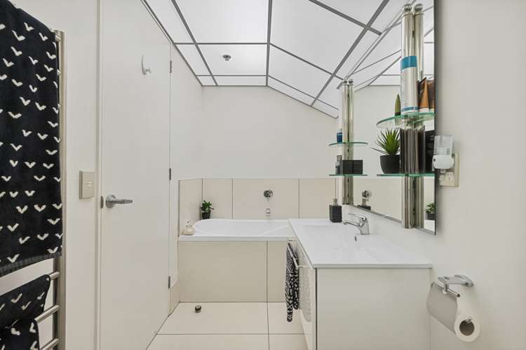 121/72 Tory Street Te Aro_10