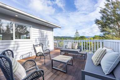 106 Captain Scott Road_4
