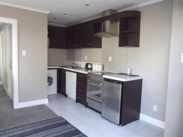 1 Mozeley Avenue Devonport_3