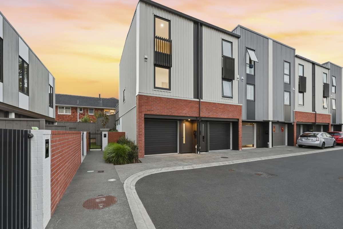 25/124 Taylors Road_0