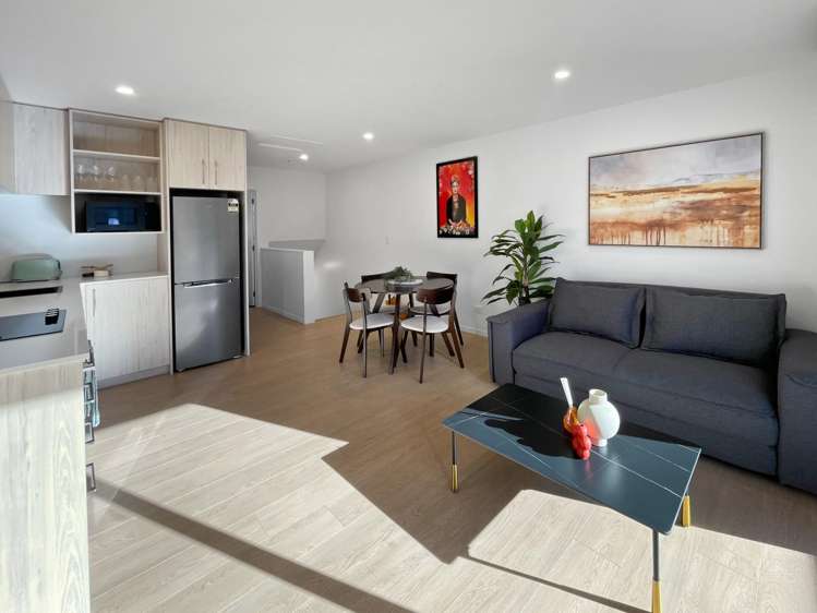  75 Ferry Road_0
