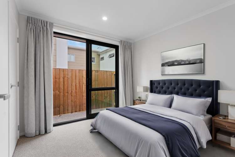 3/165 Knighton Road Hillcrest_4