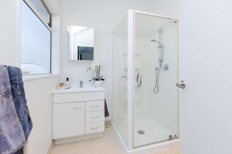 37B Abbotsford Street 3295_3