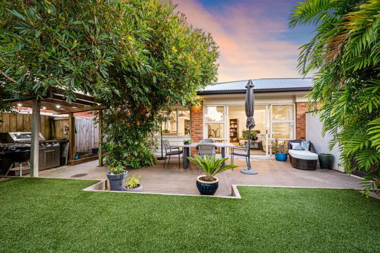 5 Taitua Drive Te Atatu South_39