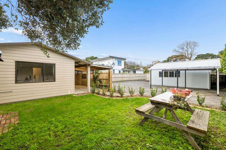 7 Sullivan Avenue Mangere Bridge_15