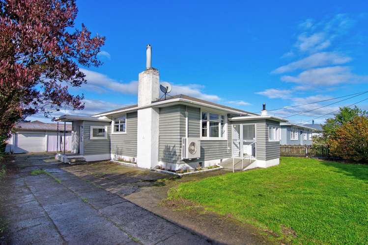 226 High Street North Carterton_21