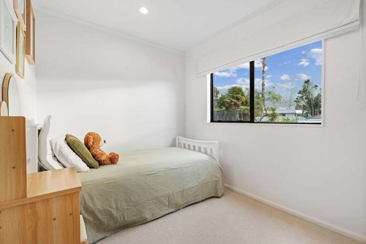 8A Parrs Cross Road Henderson_14