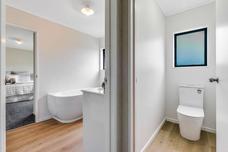 64 Brymer Road Grandview Heights_15