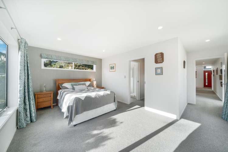 22 Banks Boulevard Whitby_16
