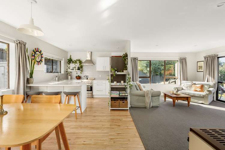 8 Lochinvar Place Ohauiti_2