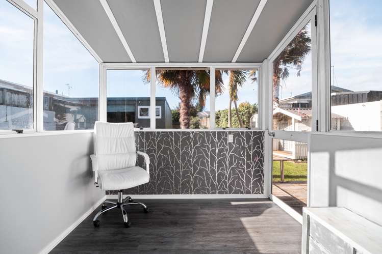 15 Livingstone Avenue Nawton_11