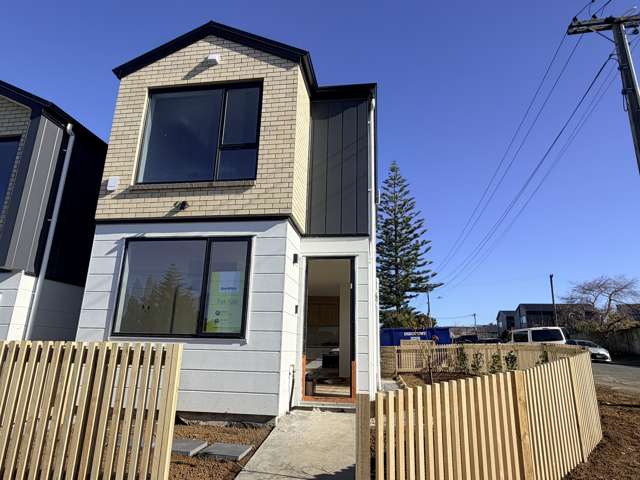 Quality Brand New 2-Beds Standalone Home!