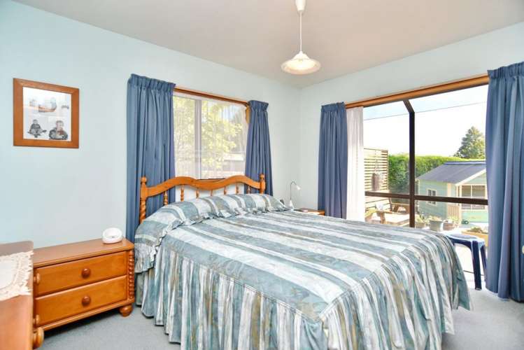 300 Lake Terrace Road Shirley_7