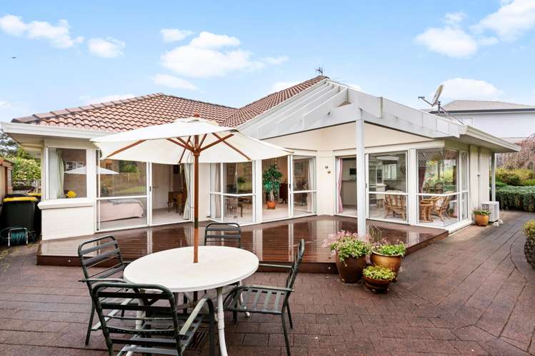 19 Bronte Place Somerville_21