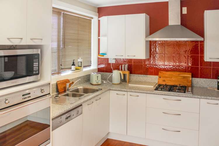 29 Wayside Ave 1407_2