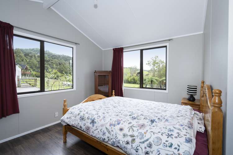 847 West Coast Road Oratia_20