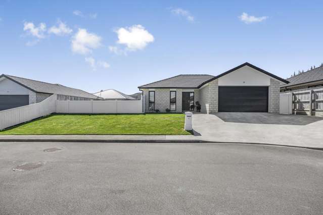 9 Craigie Way Wainuiomata_1