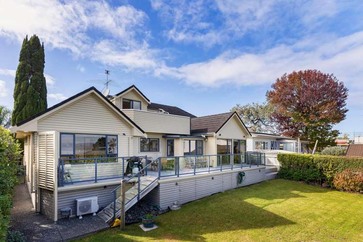 75 Halsey Drive Lynfield_21