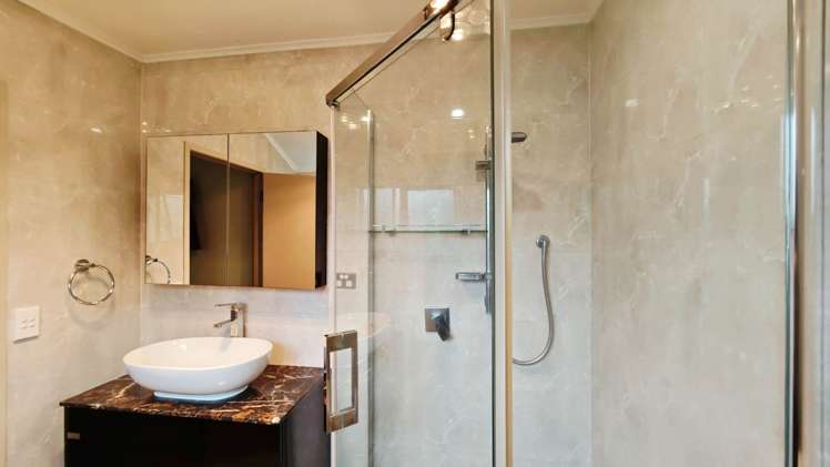 2/177 Mokoia Road Birkenhead_9